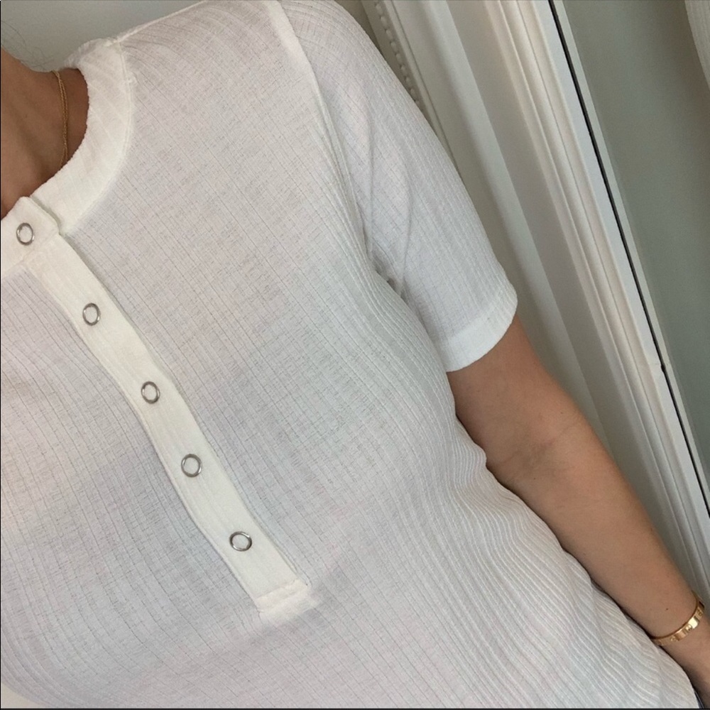 ๐๐ Reposh Kason Snap Henley Top - Picture 5 of 6